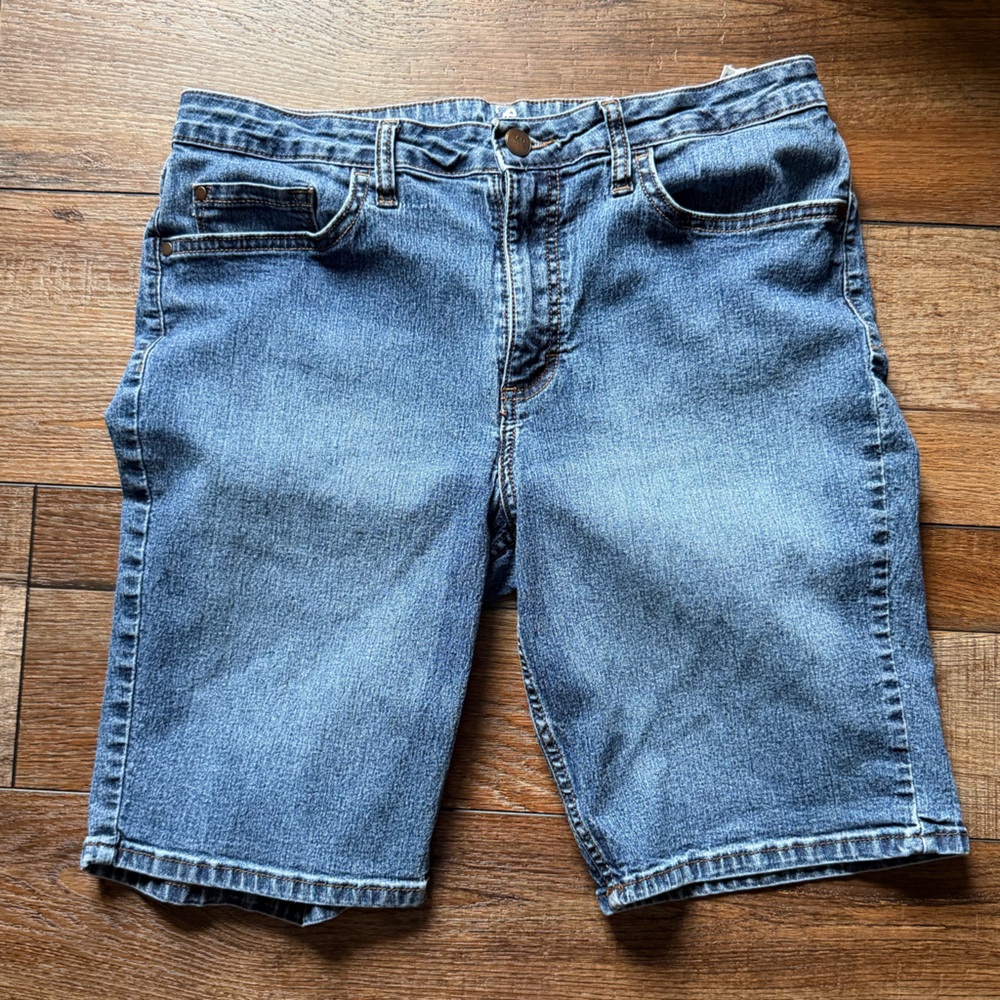 Riders by Lee Women’s Blue Jean Shorts